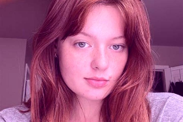Mila, 35, a auburn grey-eyed middle eastern companion based in San Martin de la Vega del Alberche. Offering OWO, Domination, 69, Roleplay. Available for inca...