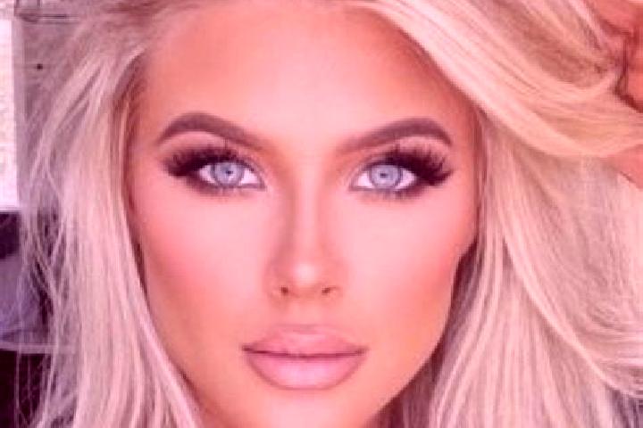 Mila, 35, a platinum blonde dark-eyed asian companion based in Yan Besar. Offering Dinner Date, Tantra, Couples. Available for incall and outcall, day and ev...