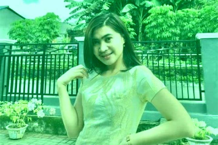 Mila, 35 — Escort in Boleng, Indonesia