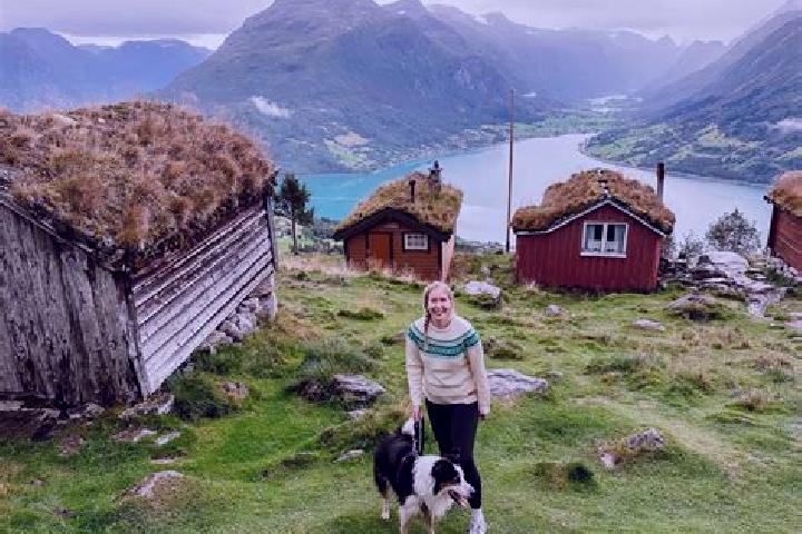 Mila, 35 — Escort in Botngard, Norway