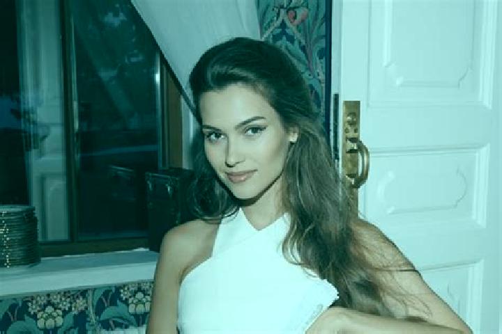 Mila, 35 — Escort in Imeni Poliny Osipenko, Russia