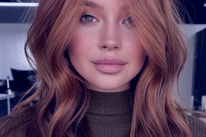 Mila, 36, a auburn hazel-eyed slavic companion based in Sant Andreu de la Barca. Offering OWO, Deep French Kissing, Dinner Date. Available for incall and out...