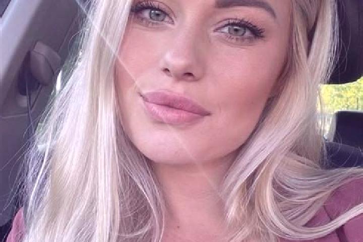 Mila, 36, a blonde hazel-eyed middle eastern companion based in San Vero Milis. Offering Overnight, GFE, Prostate Massage, Party Girl, Deep French Kissing. A...