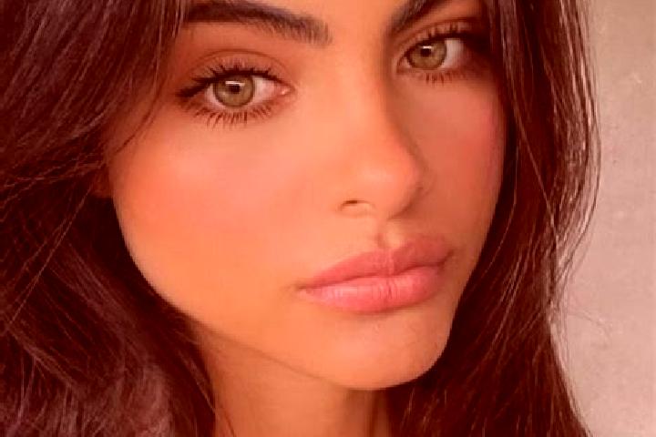 Mila, 36, a brunette brown-eyed ebony companion based in Sikkah. Offering Striptease, CIM, A-Level. Available for incall and outcall, overnight bookings avai...
