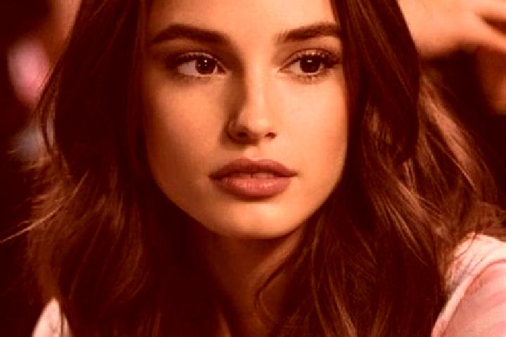 Mila, 36, a brunette brown-eyed mixed companion based in Serranillos del Valle. Offering Massage, Fetish, Striptease, Girlfriend Experience, Erotic Massage. ...