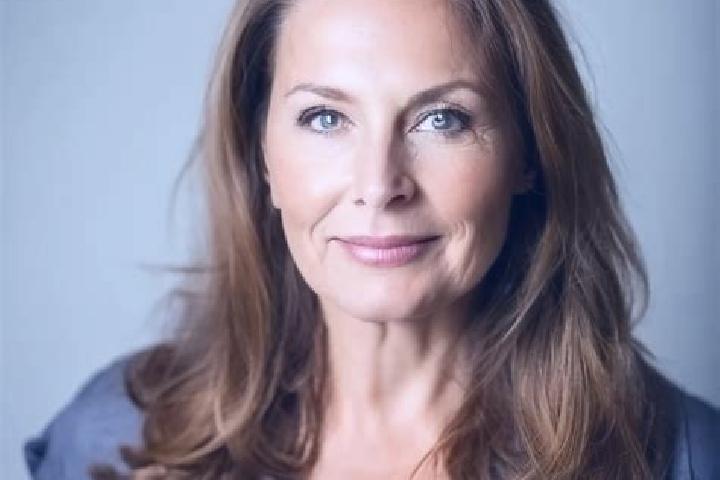 Mila, 36, a chestnut green-eyed caucasian companion based in Le Busseau. Offering A-Level, Prostate Massage, Erotic Massage, CIM. Available for incall and ou...
