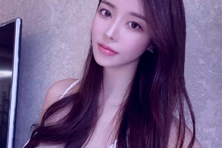 Mila, 36 — Escort in Fujiayan, China