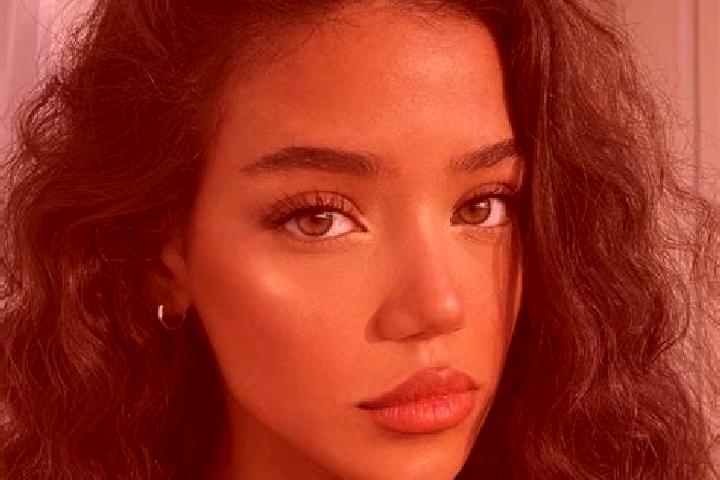 Mila, 37, a black brown-eyed caribbean companion based in Bourget. Offering Couples, Domination, Dinner Date. Available for incall and outcall, overnight boo...