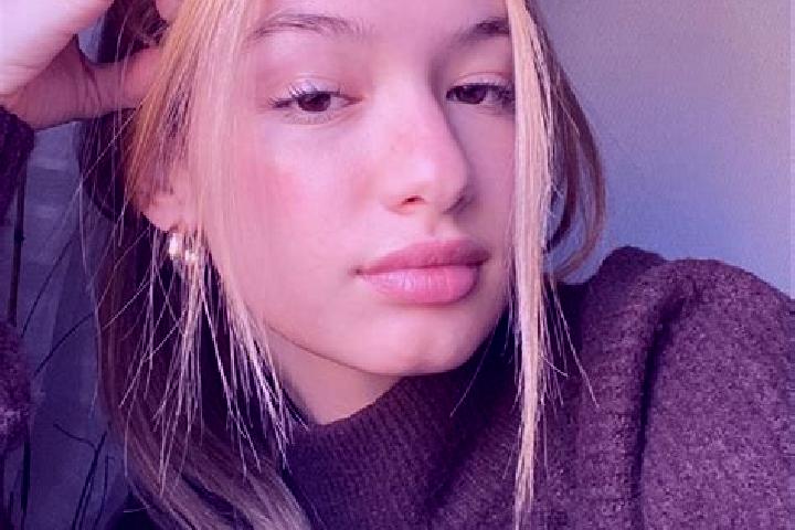 Mila, 37, a blonde brown-eyed mixed companion based in Tuisentlang. Offering Deep French Kissing, Striptease, Massage, Prostate Massage. Available for incall...