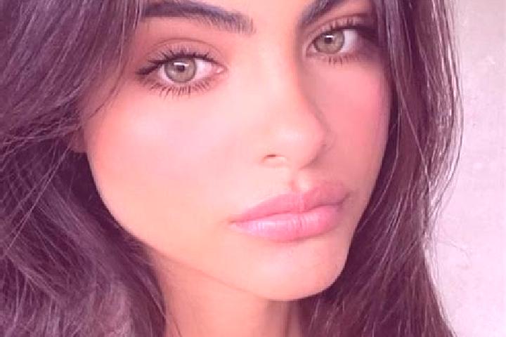 Mila, 37, a chestnut green-eyed indian companion based in Sindangheula. Offering Striptease, Dinner Date, Fetish, Deep French Kissing. Available for incall a...