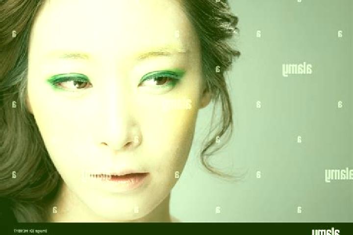 Mila, 37, a red green-eyed asian companion based in Calarasi. Offering Striptease, Dinner Date, Tantra. Available for incall and outcall, day and evening dates.