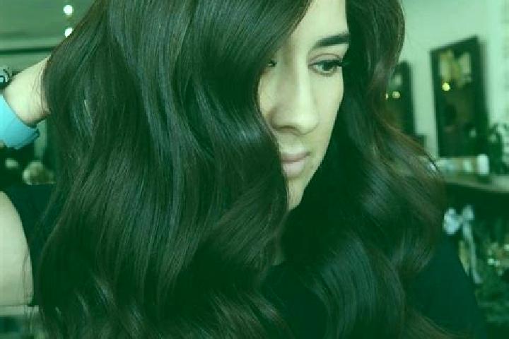 Mila, 38, a auburn dark-eyed mixed companion based in Dare Tu. Offering Dinner Date, Tantra, OWO, Couples, Erotic Massage. Available for incall and outcall, ...