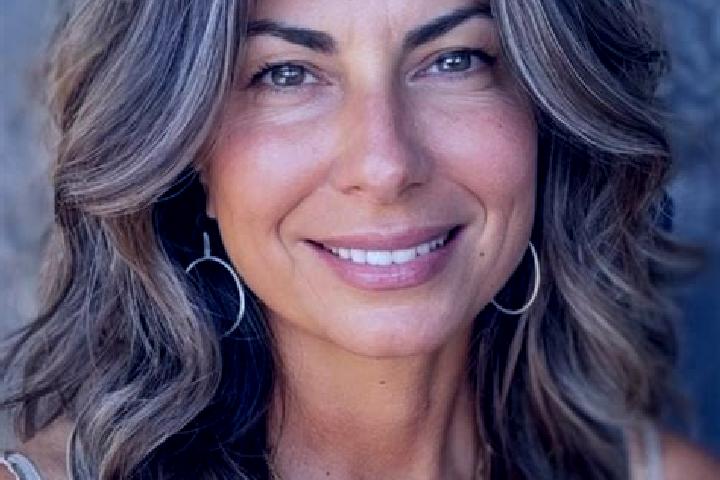 Mila, 38, a brunette grey-eyed latina companion based in Kardhan. Offering Girlfriend Experience, 69, Tantra, CIM. Available for incall and outcall, overnigh...