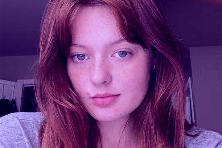 Mila, 38, a red brown-eyed caucasian companion based in Haspres. Offering Travel Companion, GFE, Overnight. Available for incall and outcall, overnight booki...
