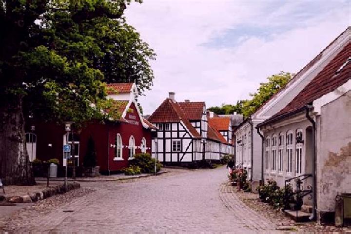 Mila, 38 — Escort in Boeslunde, Denmark