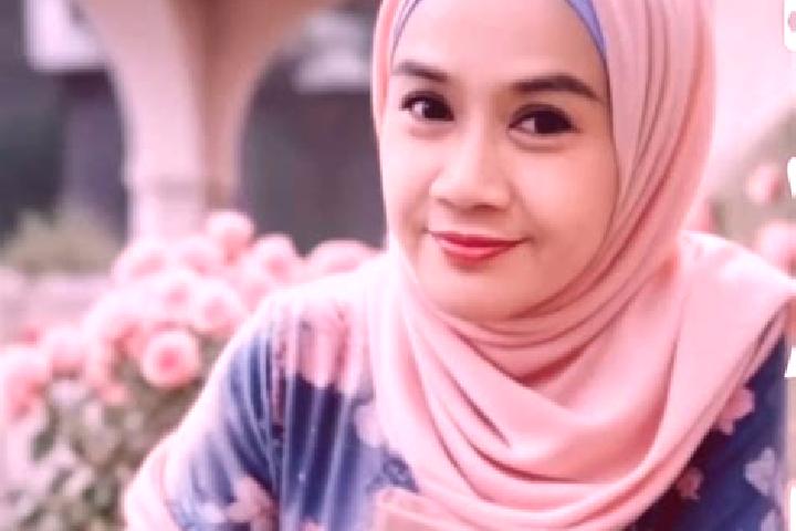 Mila, 38 — Escort in Bukan, Iran