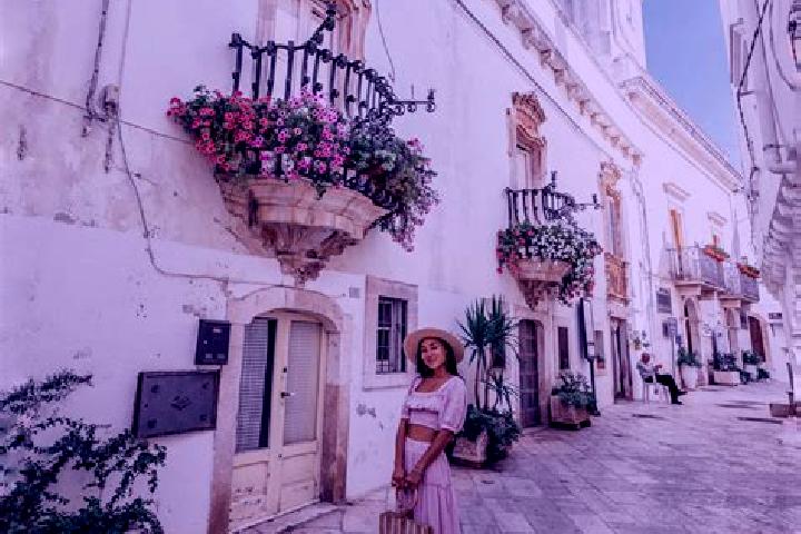 Mila, 38 — Escort in Locorotondo, Italy