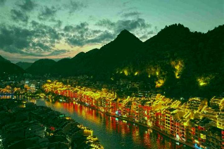 Mila, 38 — Escort in Zhenyuan, China
