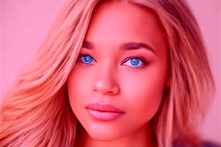Mila, 39, a blonde blue-eyed latina companion based in Usoke. Offering Roleplay, Girlfriend Experience. Available for incall and outcall, day and evening dates.