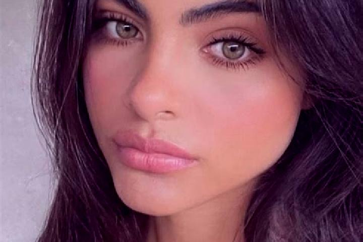 Mila, 39, a chestnut hazel-eyed indian companion based in Tottakkurichchi. Offering CIM, Travel Companion, GFE. Available for incall and outcall, overnight b...
