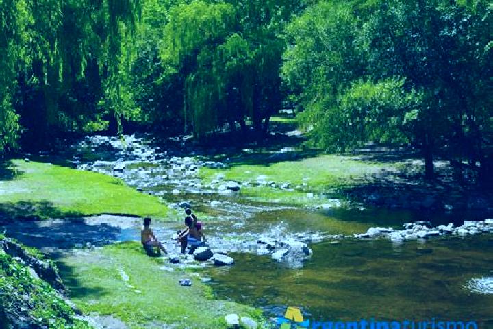Mila, 39 — Escort in La Granja, Argentina