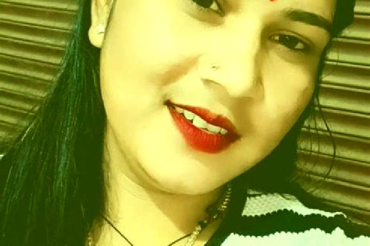 Mila, 39 — Escort in Narkatiaganj, India