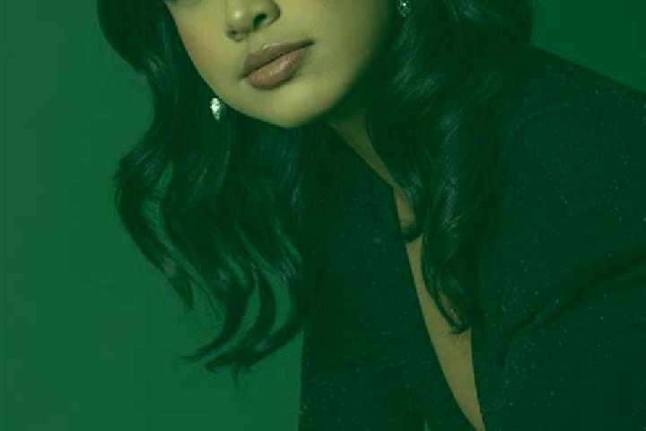 Naomi, 20, a black dark-eyed mixed companion based in Legaspi. Offering Prostate Massage, Tantra, BDSM. Available for incall and outcall, day and evening dates.
