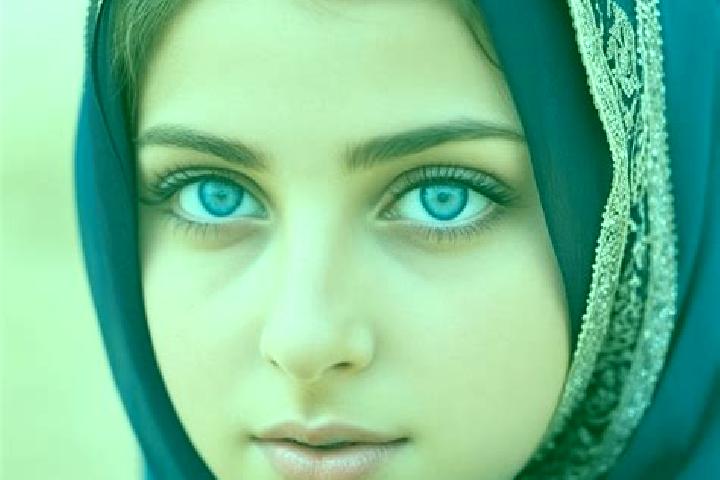 Naomi, 20, a blonde amber-eyed middle eastern companion based in Petfuerdo. Offering Prostate Massage, Massage, GFE, A-Level. Available for incall and outcal...
