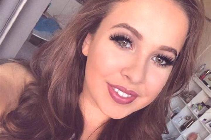 Naomi, 20, a blonde brown-eyed mixed companion based in Geffen. Offering Dinner Date, BDSM, Domination. Available for incall and outcall, overnight bookings ...