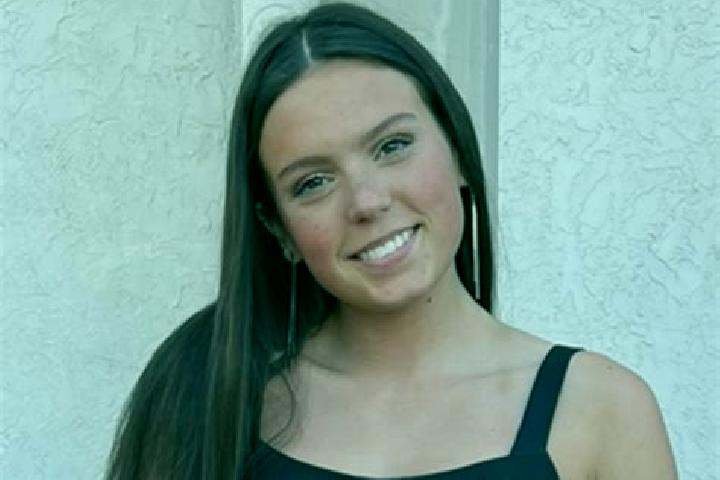 Naomi, 20 — Escort in Bentonville, United States