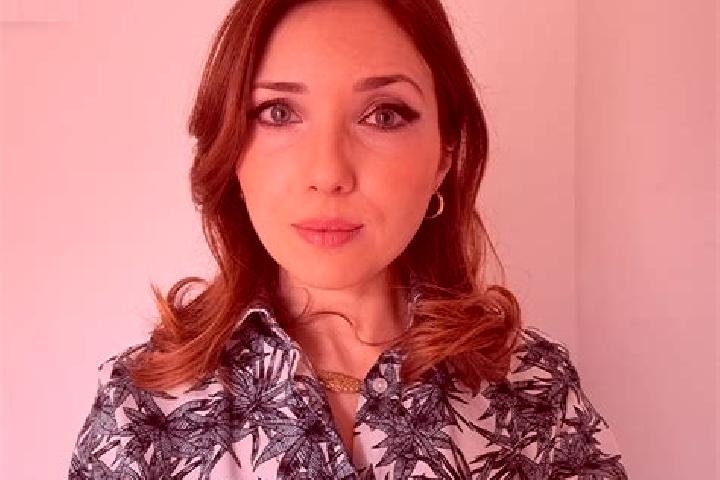 Naomi, 20 — Escort in Corpo di Cava, Italy