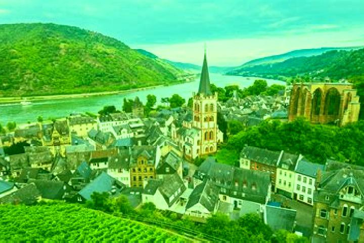 Naomi, 20 — Escort in Sarmersbach, Germany