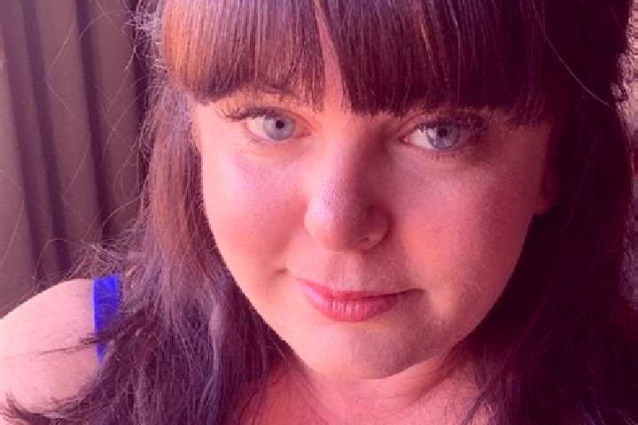 Naomi, 20 — Escort in Sherwood-McCarthy, Canada