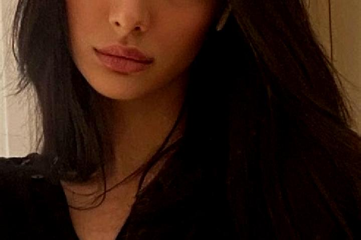 Naomi, 21, a black dark-eyed middle eastern companion based in Piaklain. Offering OWO, Party Girl, Overnight, Girlfriend Experience. Available for incall and...