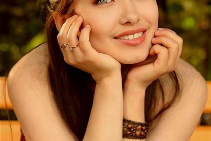 Naomi, 21, a red blue-eyed asian companion based in Jiukou. Offering Dinner Date, Prostate Massage, Domination. Available for incall and outcall, day and eve...