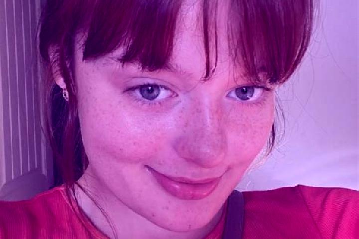 Naomi, 21, a red dark-eyed asian companion based in Osenbach. Offering Striptease, BDSM, Massage, Dinner Date. Available for incall and outcall, day and even...