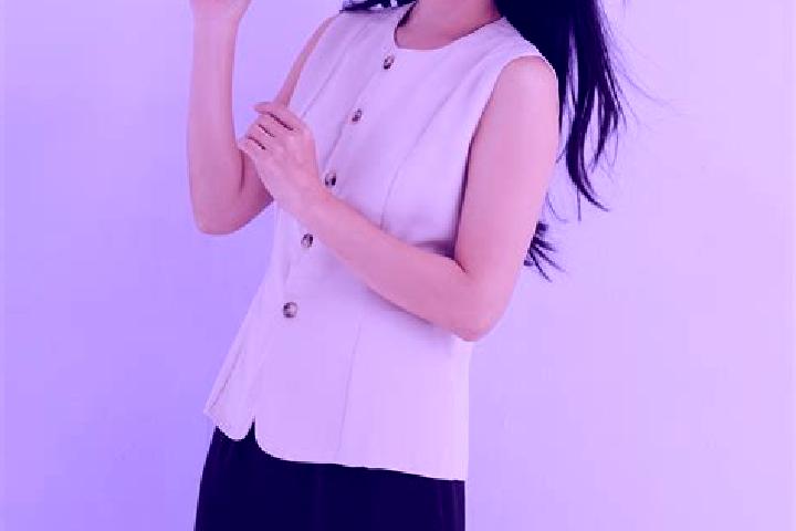 Naomi, 21 — Escort in Ananbin, Myanmar