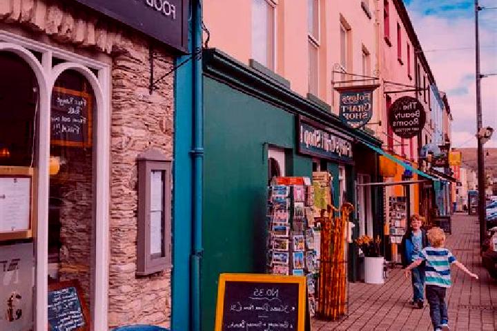 Naomi, 21 — Escort in Dundalk, Ireland