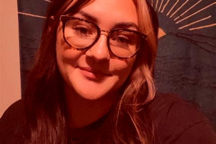 Naomi, 21 — Escort in East Porterville, United States