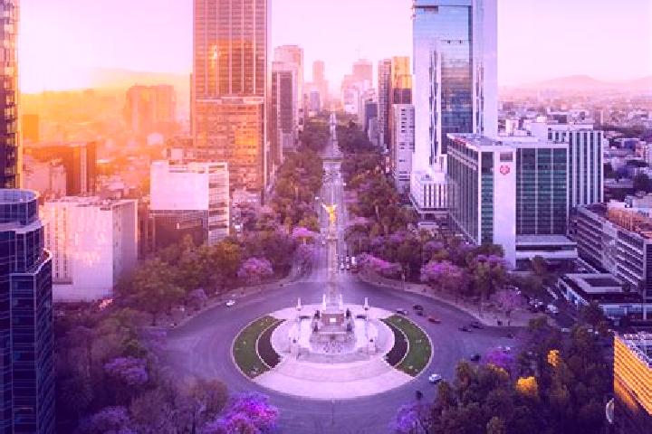Naomi, 21 — Escort in Huajintepec, Mexico