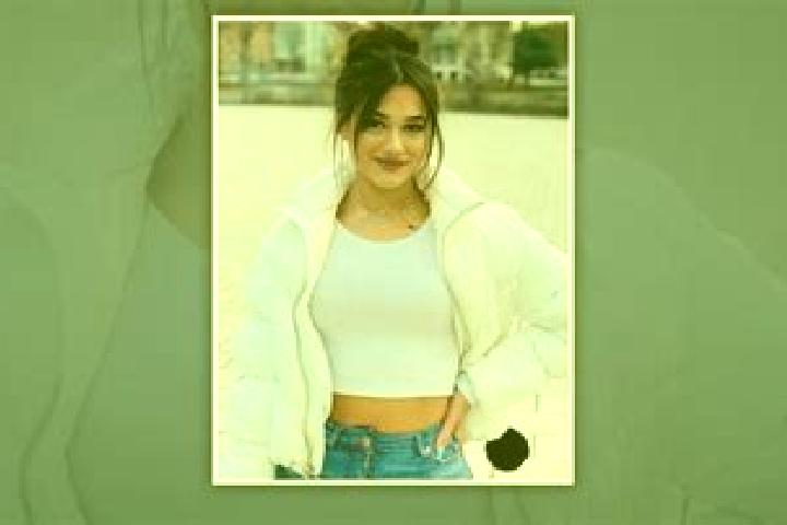 Naomi, 21 — Escort in Luckenwalde, Germany