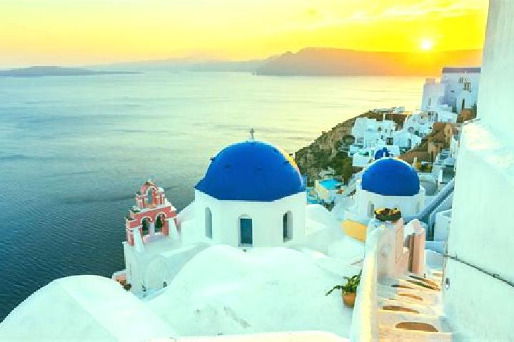 Naomi, 21 — Escort in Palatitsia, Greece