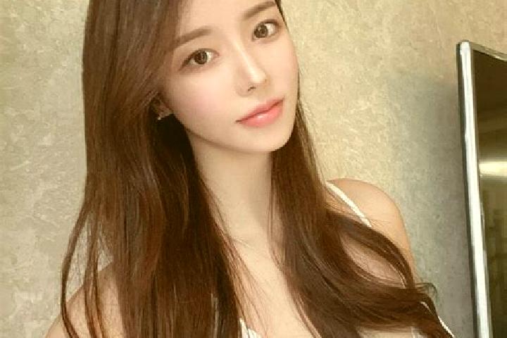 Naomi, 21 — Escort in Seckoey, Turkey