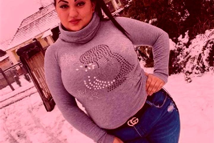 Naomi, 21 — Escort in Tarnalelesz, Hungary