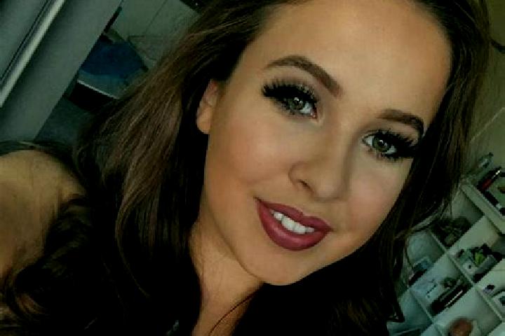 Naomi, 22, a blonde brown-eyed ebony companion based in Albert Bridge. Offering Dinner Date, Duos, CIM, BDSM. Available for incall and outcall, day and eveni...