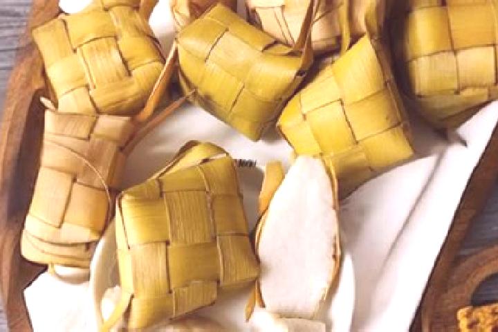 Naomi, 22 — Escort in Ketupat, Indonesia