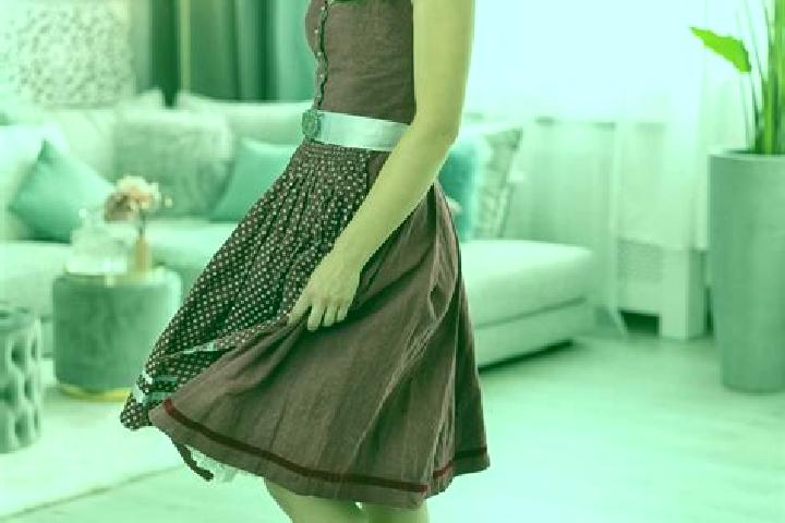 Naomi, 22 — Escort in Nehren, Germany
