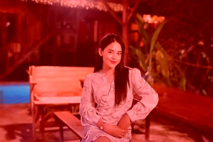 Naomi, 22 — Escort in Taliwang, Indonesia