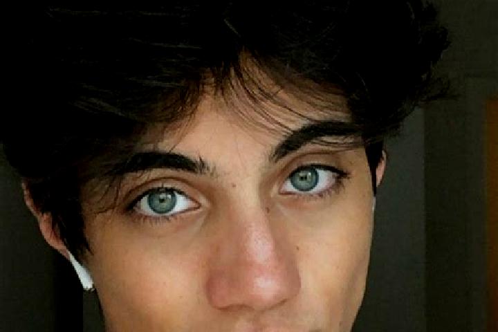 Naomi, 23, a chestnut green-eyed caucasian companion based in Reggada. Offering Massage, BDSM, Travel Companion, Dinner Date. Available for incall and outcal...