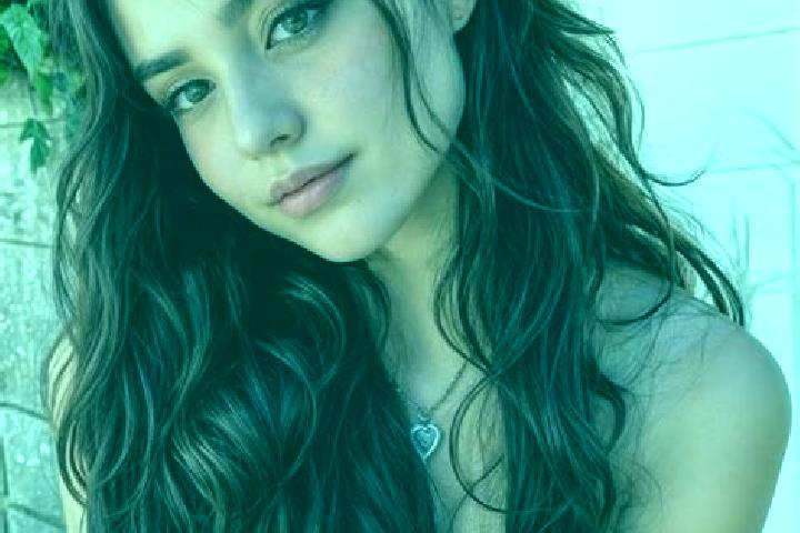 Naomi, 23, a chestnut hazel-eyed middle eastern companion based in Shibuzi. Offering Couples, Domination, 69, Massage. Available for incall and outcall, over...